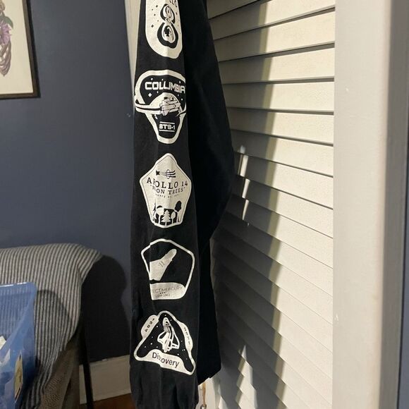 Apollo 11 inspired T-shirt large - Picture 3 of 3